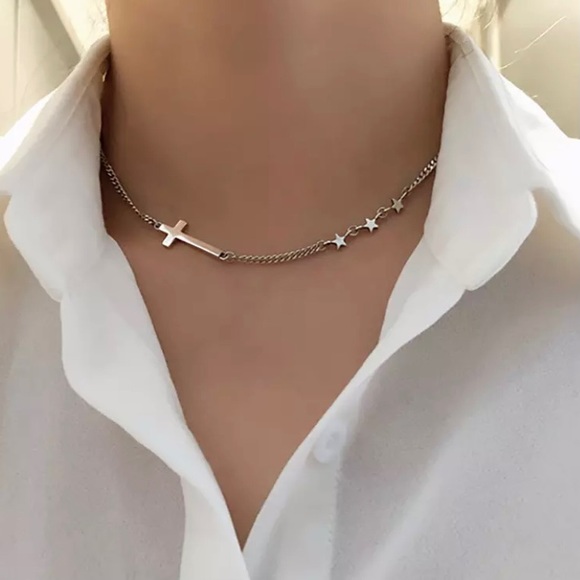 NEW 925 Sterling Silver Triple Stars Cross Chain Necklace - Picture 2 of 5